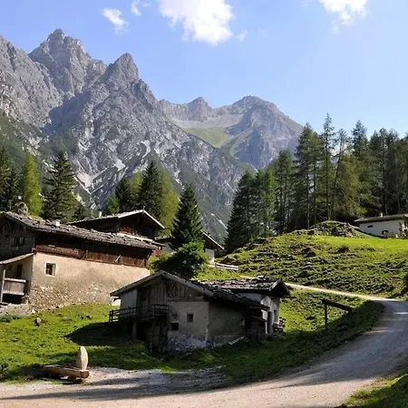 Hildegard Pedevilla Comfortable بيت للعطل