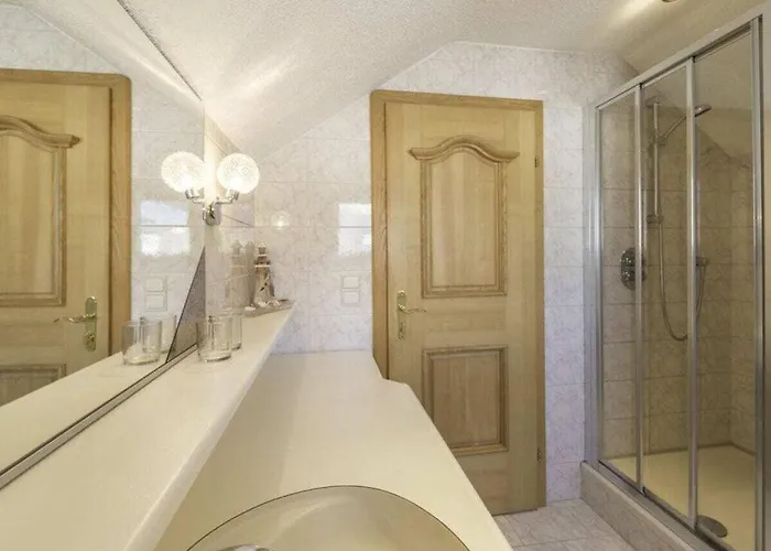 Hildegard Pedevilla Comfortable